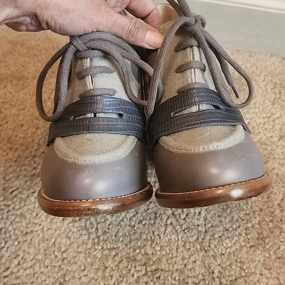 Chloe Leather Pumps - Picture 7 of 16